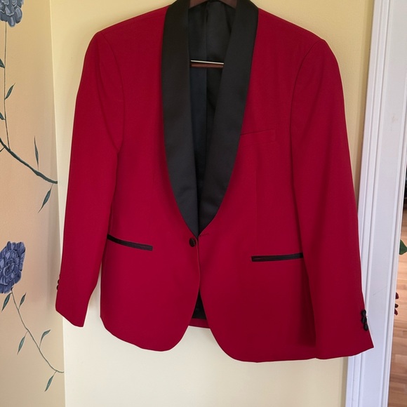 Men's Tuxedo Jacket/Red Blazer with Black Lapel - Picture 1 of 5